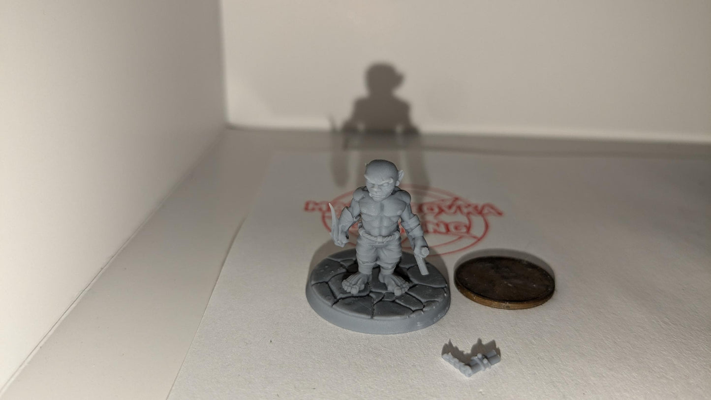 Halfling / Gnome Player Character Miniature - All Classes