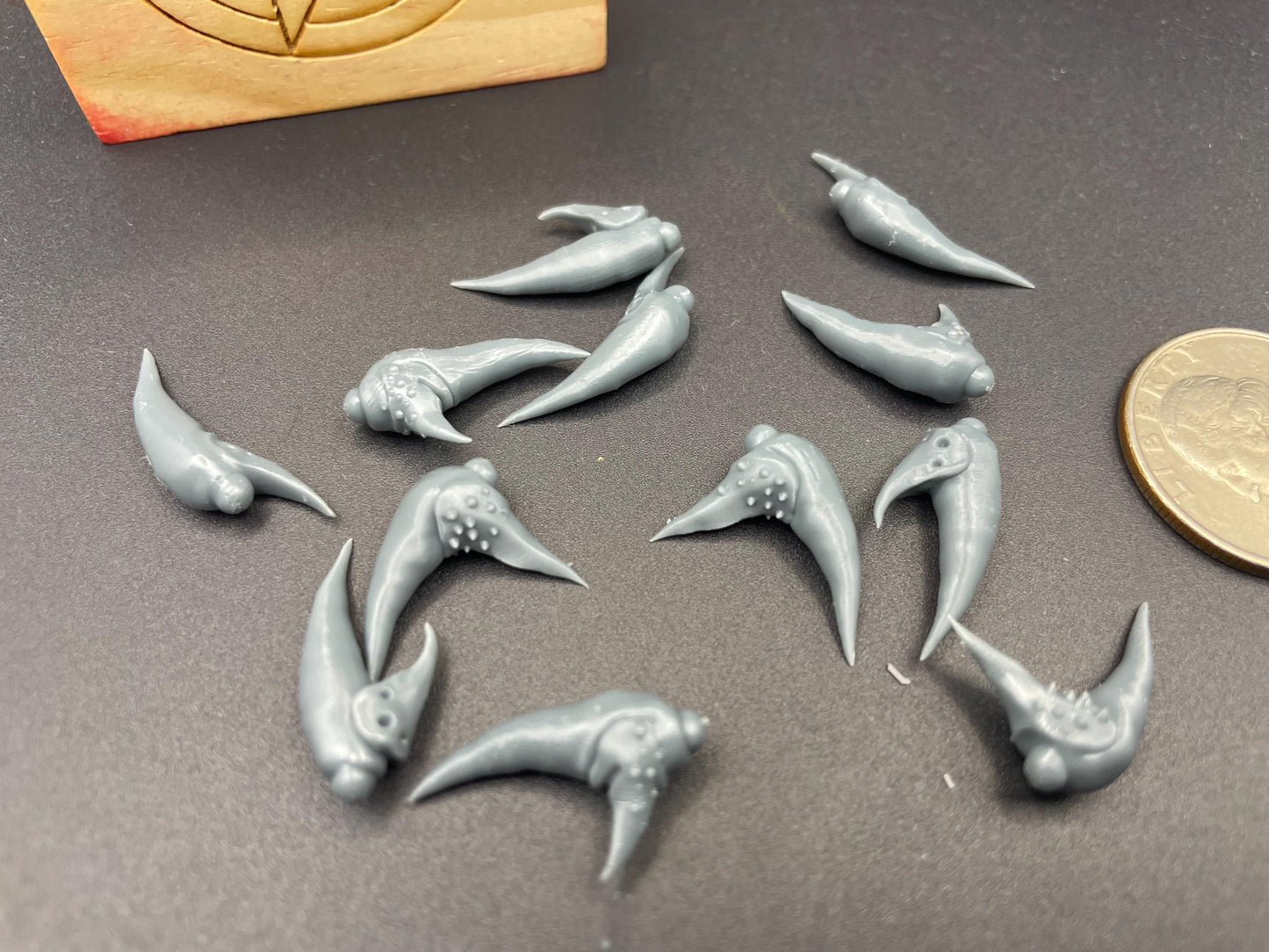 Guttersnipe Hood Heads