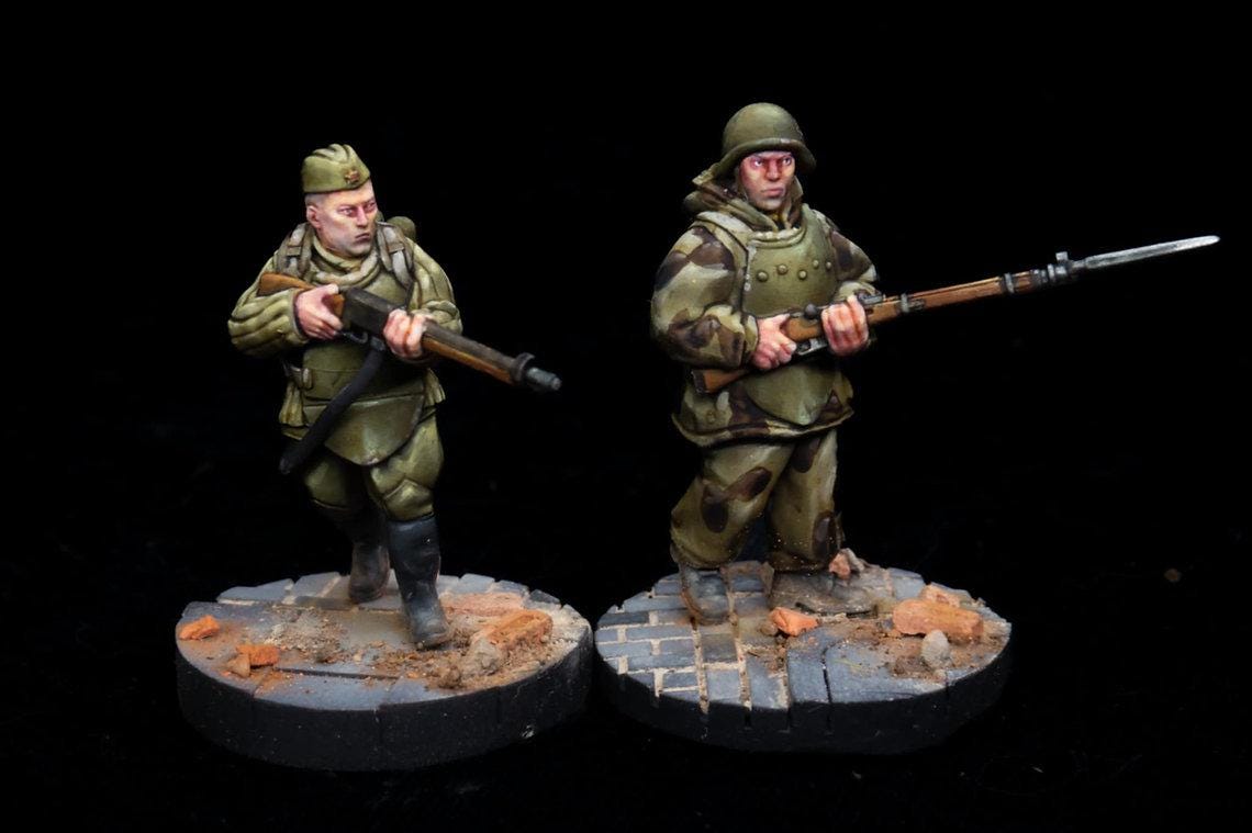 Soviet WW2 Assault Engineer Flamethrower Team